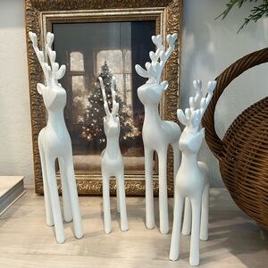 Set of 4 Reindeers